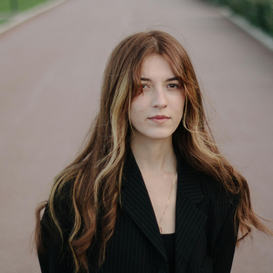 <em><strong>Laura M.</strong></em>